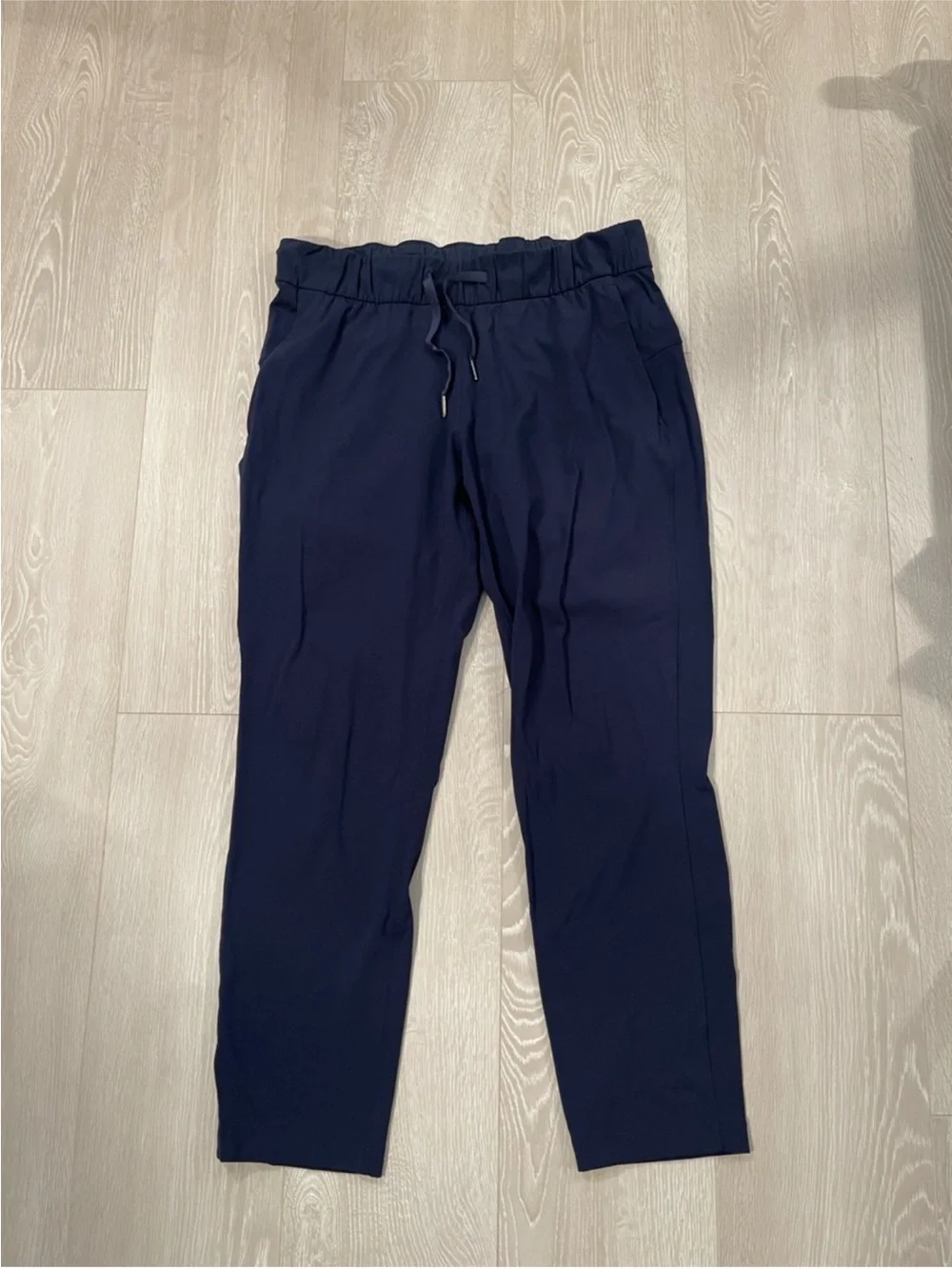 Lululemon On The Fly Pant *28" True Navy size 8 - Picture 8 of 15